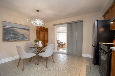 383 Wallace Drive Kawartha Lakes ON K9V 6K7