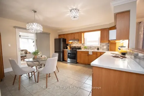 383 Wallace Drive Kawartha Lakes ON K9V 6K7