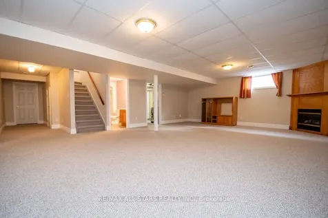 383 Wallace Drive Kawartha Lakes ON K9V 6K7
