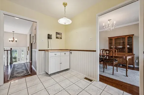 11 Gregory Place Guelph ON N1H 6Y5