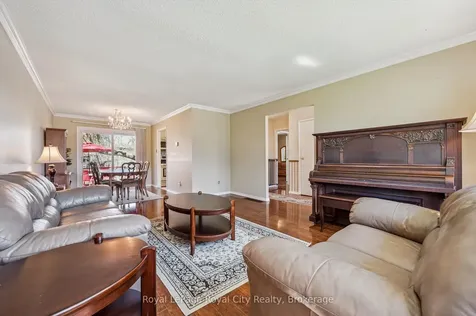11 Gregory Place Guelph ON N1H 6Y5