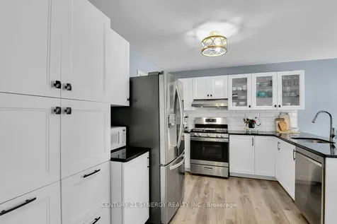25 Waterton Crescent Kanata ON K2M 1Y8