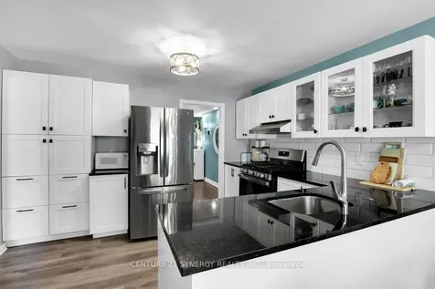 25 Waterton Crescent Kanata ON K2M 1Y8