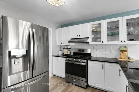 25 Waterton Crescent Kanata ON K2M 1Y8