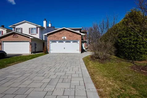 25 Waterton Crescent Kanata ON K2M 1Y8
