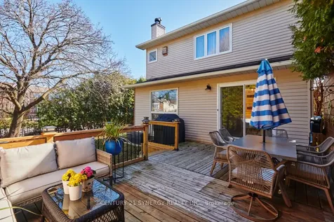 25 Waterton Crescent Kanata ON K2M 1Y8