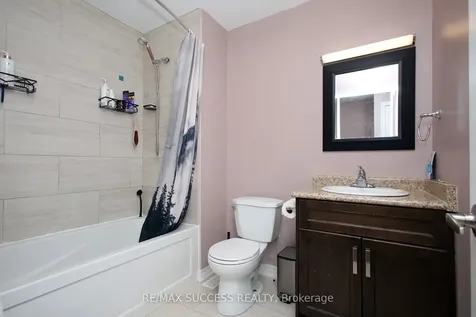 47 Edenrock Drive Hamilton ON L8E 0G6
