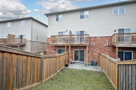 47 Edenrock Drive Hamilton ON L8E 0G6