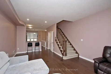 47 Edenrock Drive Hamilton ON L8E 0G6
