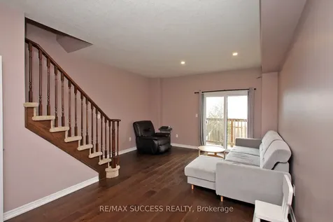 47 Edenrock Drive Hamilton ON L8E 0G6