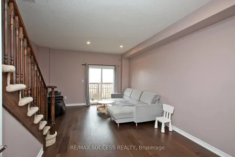 47 Edenrock Drive Hamilton ON L8E 0G6