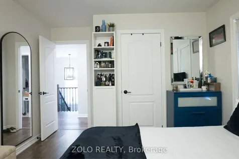 107 Attridge Crescent Hamilton ON L0R 2H7