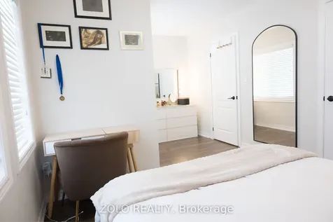 107 Attridge Crescent Hamilton ON L0R 2H7