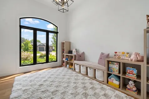 160 Foxborough Place Thames Centre ON N0M 2P0
