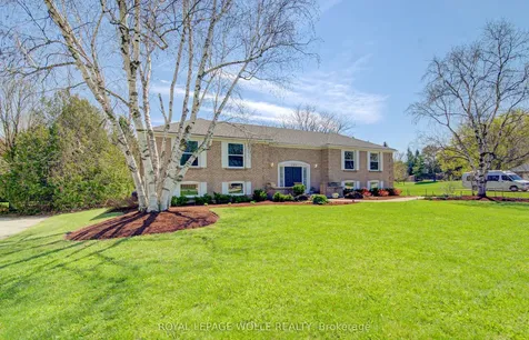 395 Warrington Drive Waterloo ON N2L 2P7