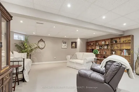 87 Twentyplace Boulevard Hamilton ON L0R 1W0