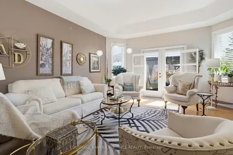 87 Twentyplace Boulevard Hamilton ON L0R 1W0
