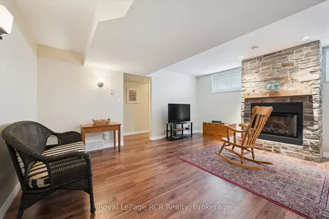 10 Sparberry Street Southgate ON N0G 2L0