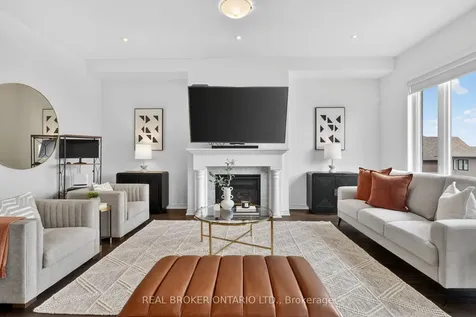 4057 Highland Park Drive Lincoln ON L3J 0S9