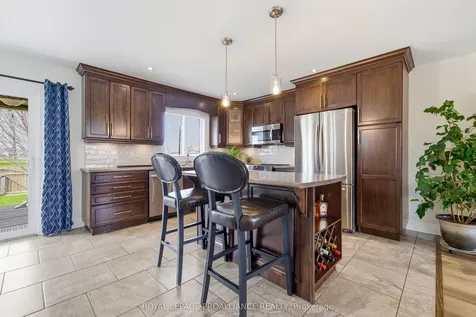 6 Aspen Drive Quinte West ON K8V 0C6