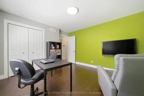 6 Aspen Drive Quinte West ON K8V 0C6
