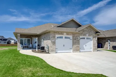 115 Broomer Crescent Wellington North ON N0G 2L4