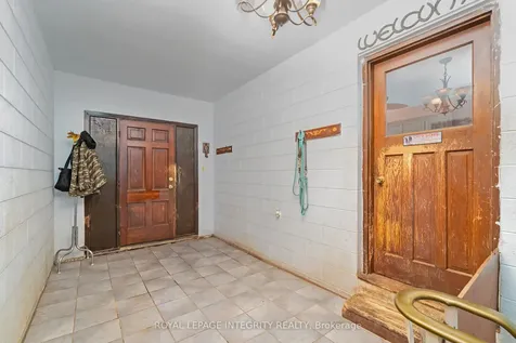 5801 Bossert Road Niagara Falls ON L2E 6S6