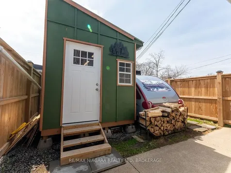 168 Clarence Street Port Colborne ON L3K 3G5