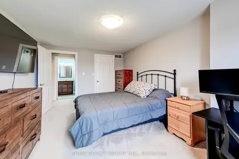 94 Greentrail Drive Hamilton ON L0R 1W0