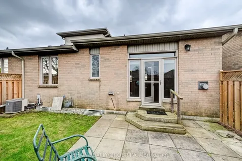 94 Greentrail Drive Hamilton ON L0R 1W0