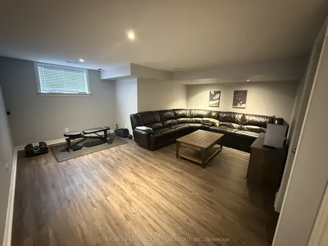 891 Riverview Way Kingston ON K7K 0J4