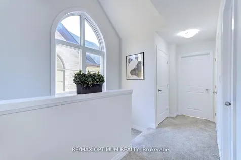142 Queensbrook Crescent Cambridge ON N1S 0E4