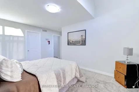 142 Queensbrook Crescent Cambridge ON N1S 0E4