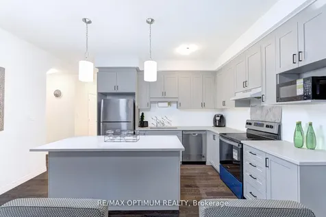 142 Queensbrook Crescent Cambridge ON N1S 0E4