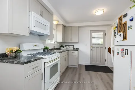 64 Martin Street W Thorold ON L2V 3X4