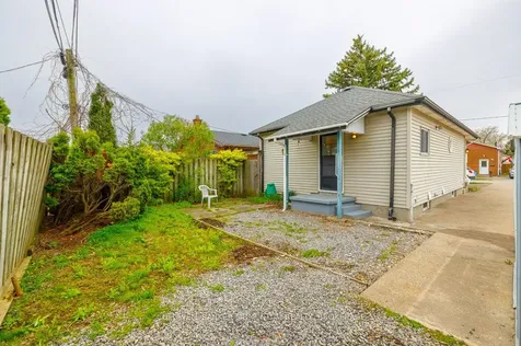 64 Martin Street W Thorold ON L2V 3X4