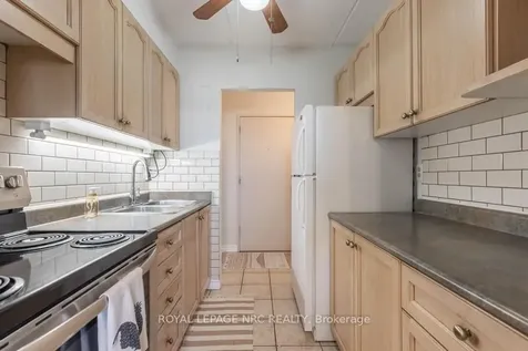 198 Scott Street St. Catharines ON L2N 5T3