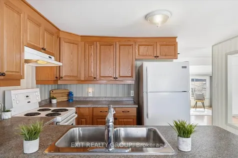 1083 Lakeside Drive Prince Edward County ON K0K 1T0
