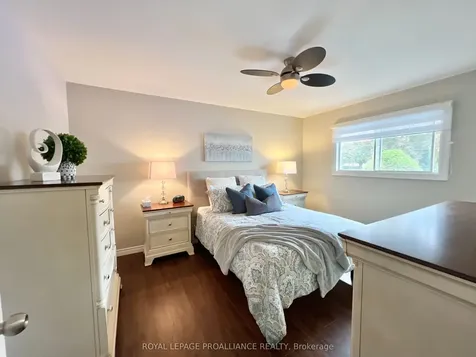 11 Stavebank Road Belleville ON K8P 2N7