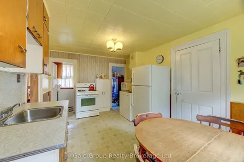 164 Thames Street N Ingersoll ON N5C 3E2