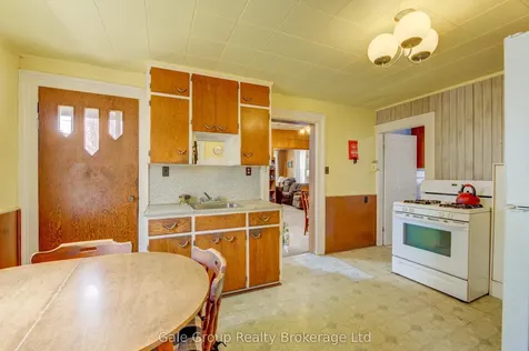 164 Thames Street N Ingersoll ON N5C 3E2