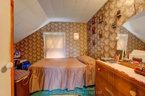 164 Thames Street N Ingersoll ON N5C 3E2