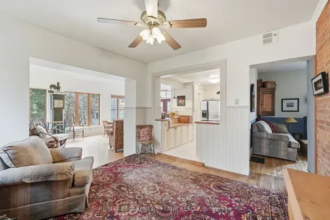 1266 Scenic Drive Hamilton ON L9K 1J6