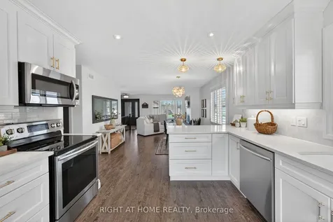 27 Woodburn Drive Quinte West ON K8V 0E1