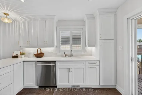 27 Woodburn Drive Quinte West ON K8V 0E1