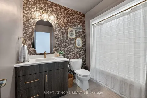 27 Woodburn Drive Quinte West ON K8V 0E1