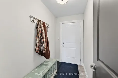 27 Woodburn Drive Quinte West ON K8V 0E1