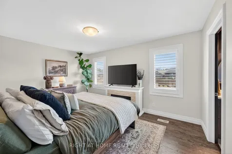 27 Woodburn Drive Quinte West ON K8V 0E1