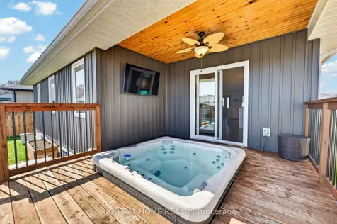 27 Woodburn Drive Quinte West ON K8V 0E1