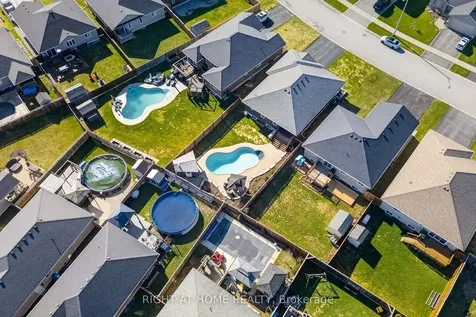 27 Woodburn Drive Quinte West ON K8V 0E1